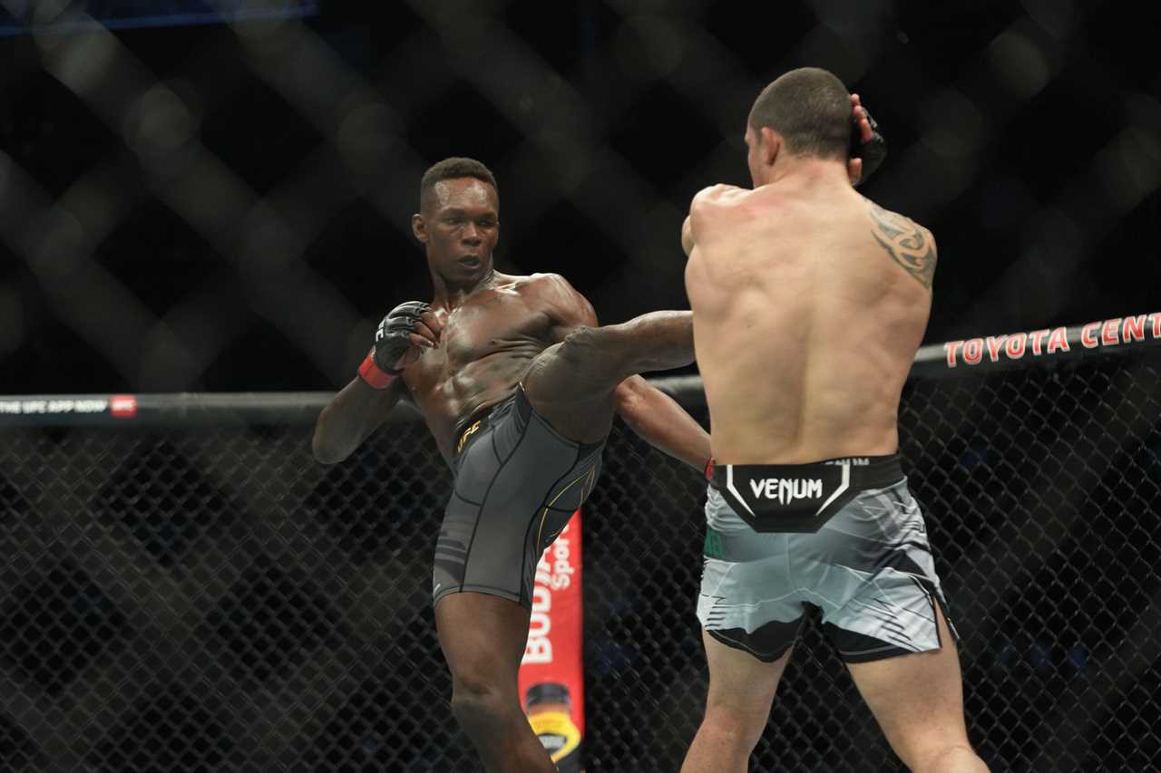 Israel Adesanya warns Alex Pereira he hasn’t seen him in his “real element” and his ‘unhinged striking’ ahead of UFC 281