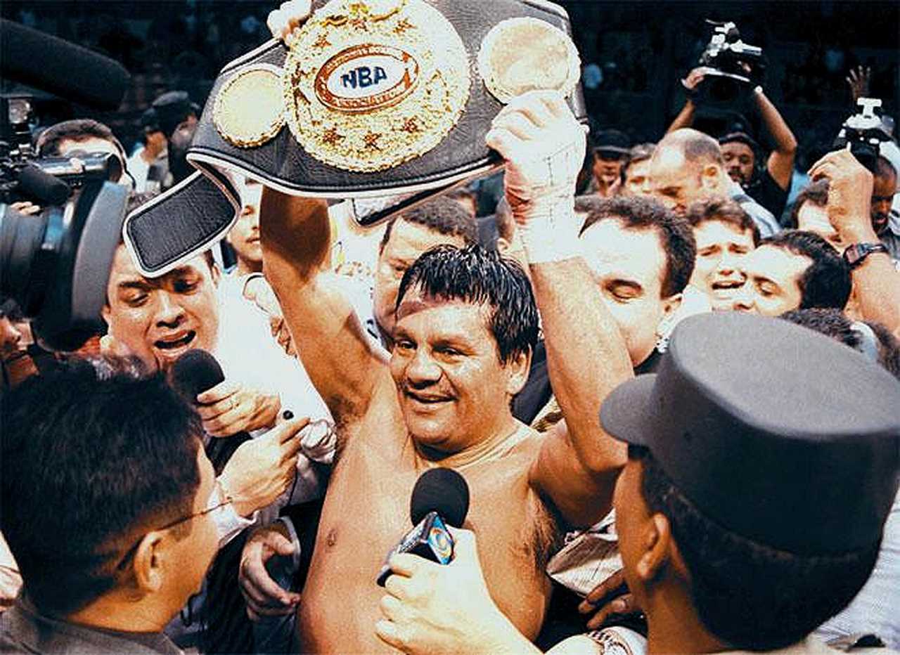 Ten boxers have the longest winning streaks in history, including Roberto Duran, Julio Cesar Chavez and Floyd Mayweather Jr.