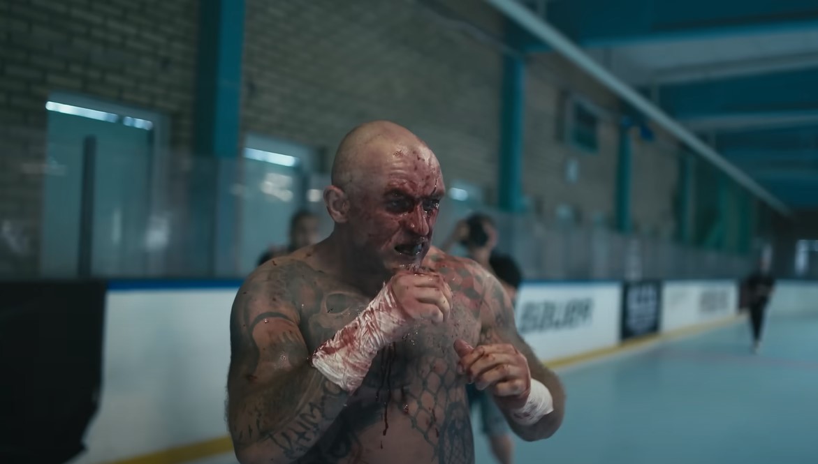 In a brutal underground world where rivals would rather die than quit, there is no stopping the fighting on an ICE RINK.