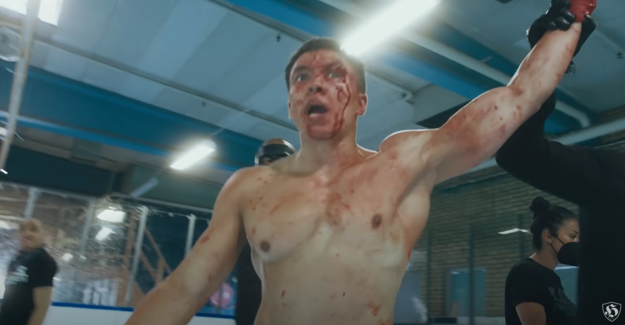 In a brutal underground world where rivals would rather die than quit, there is no stopping the fighting on an ICE RINK.