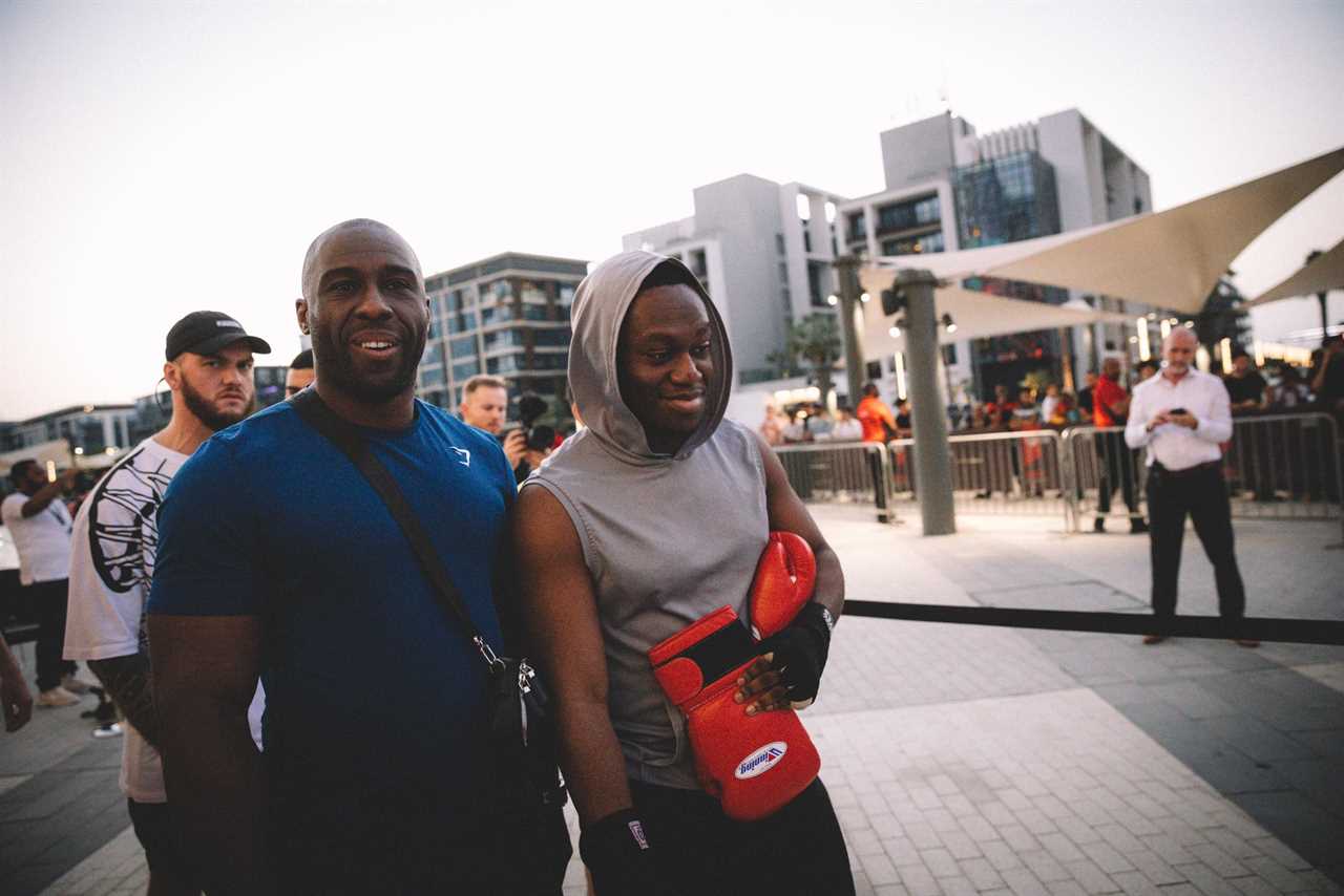 Deji's coach encourages YouTube boxing star Deji to right his wrongs and take revenge for Floyd Mayweather's defeat in the 'BLOOD' fight
