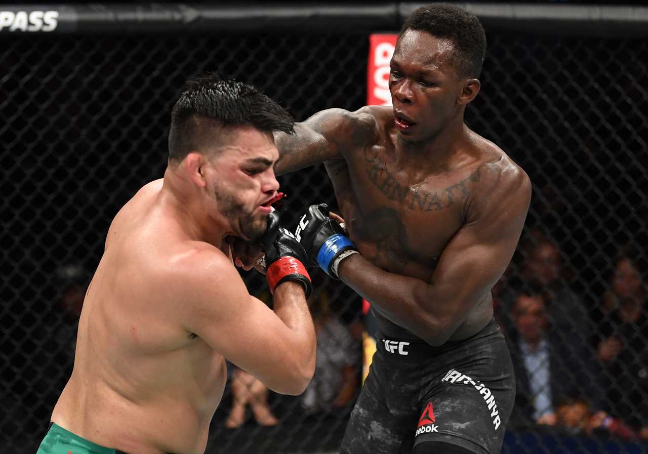 Israel Adesanya discusses racism and his first fight. He also reveals his dream opponent, guilt pleasure, and diet before UFC 281