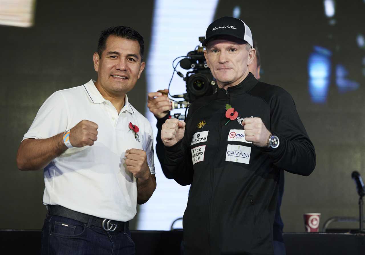 Ricky Hatton (44), opens the door to sensational rematches with Floyd Mayweather 15 years after Las Vegas's classic