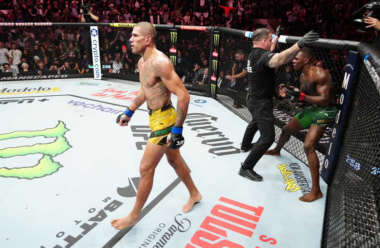 Watch as Israel Adesanya is brutally knocked out at UFC 281 by Alex Pereira to lose the middleweight title