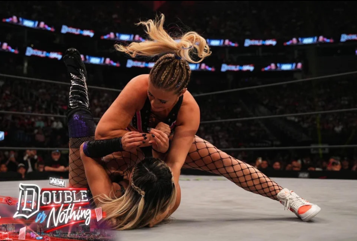 Paige VanZant, ex-UFC starlet, shows no signs of fatigue in revealing bikini when she confirms AEW's return