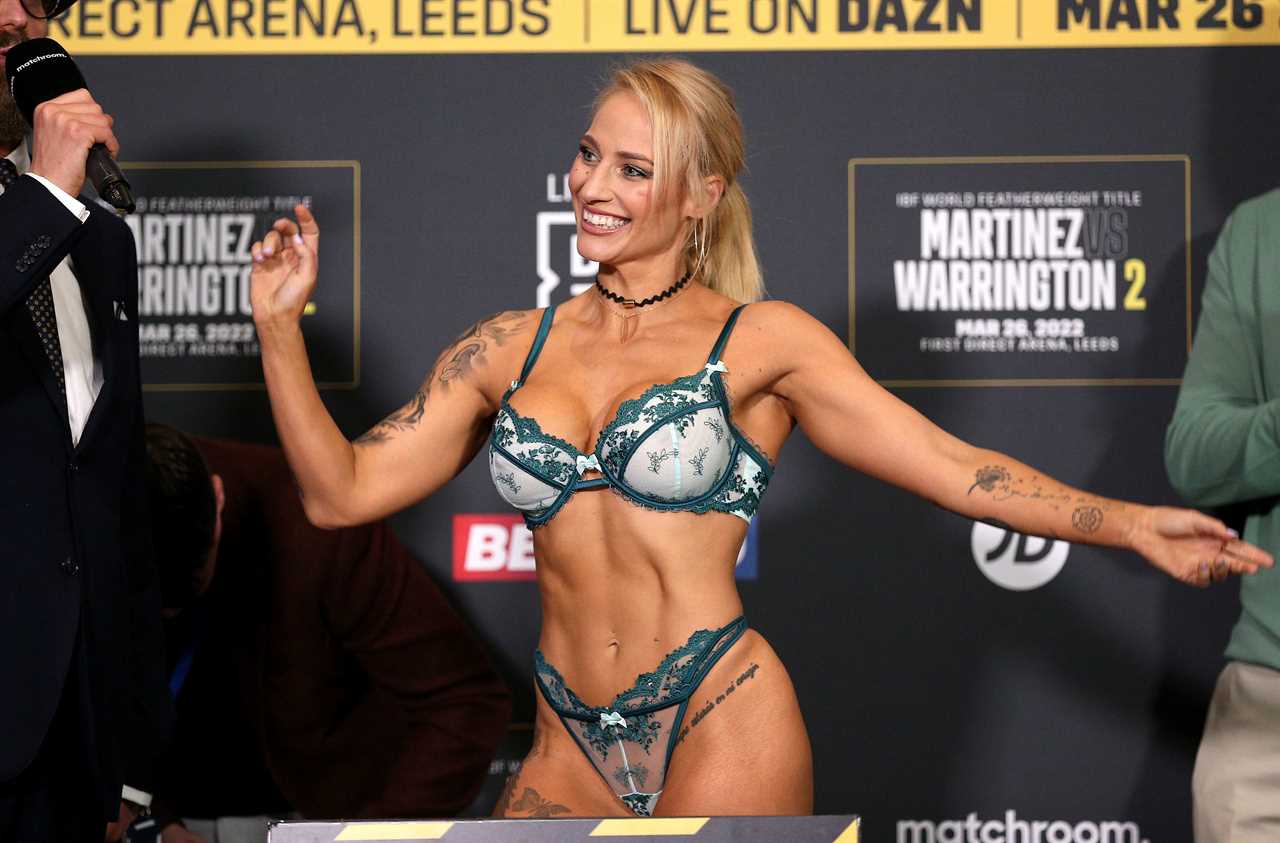 Ebanie Bridges, who is famous for taking off her clothes, slams Shannon O'Connell ahead world title fight