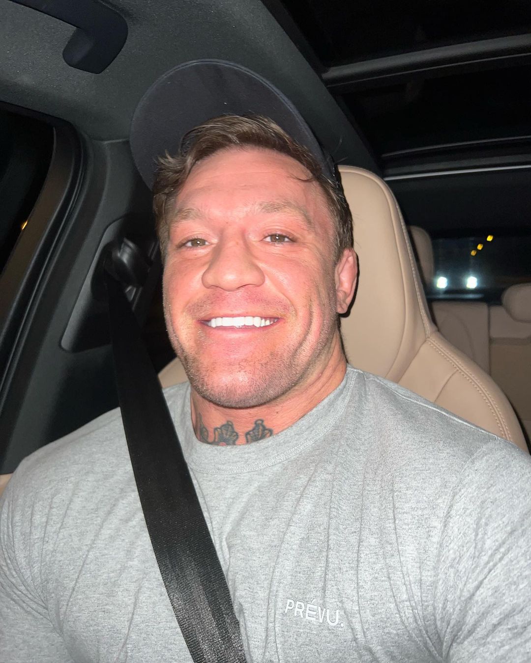 Conor McGregor is completely unrecognizable without a beard. UFC star shows off luxury watch, parties with shots and makes it difficult to recognize him.