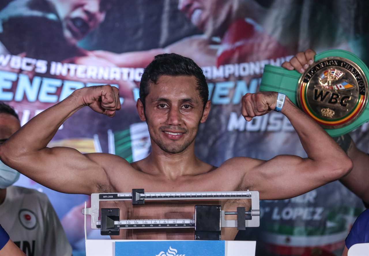 Moi Fuentes, 37, has died after suffering a brain clot during a fight.