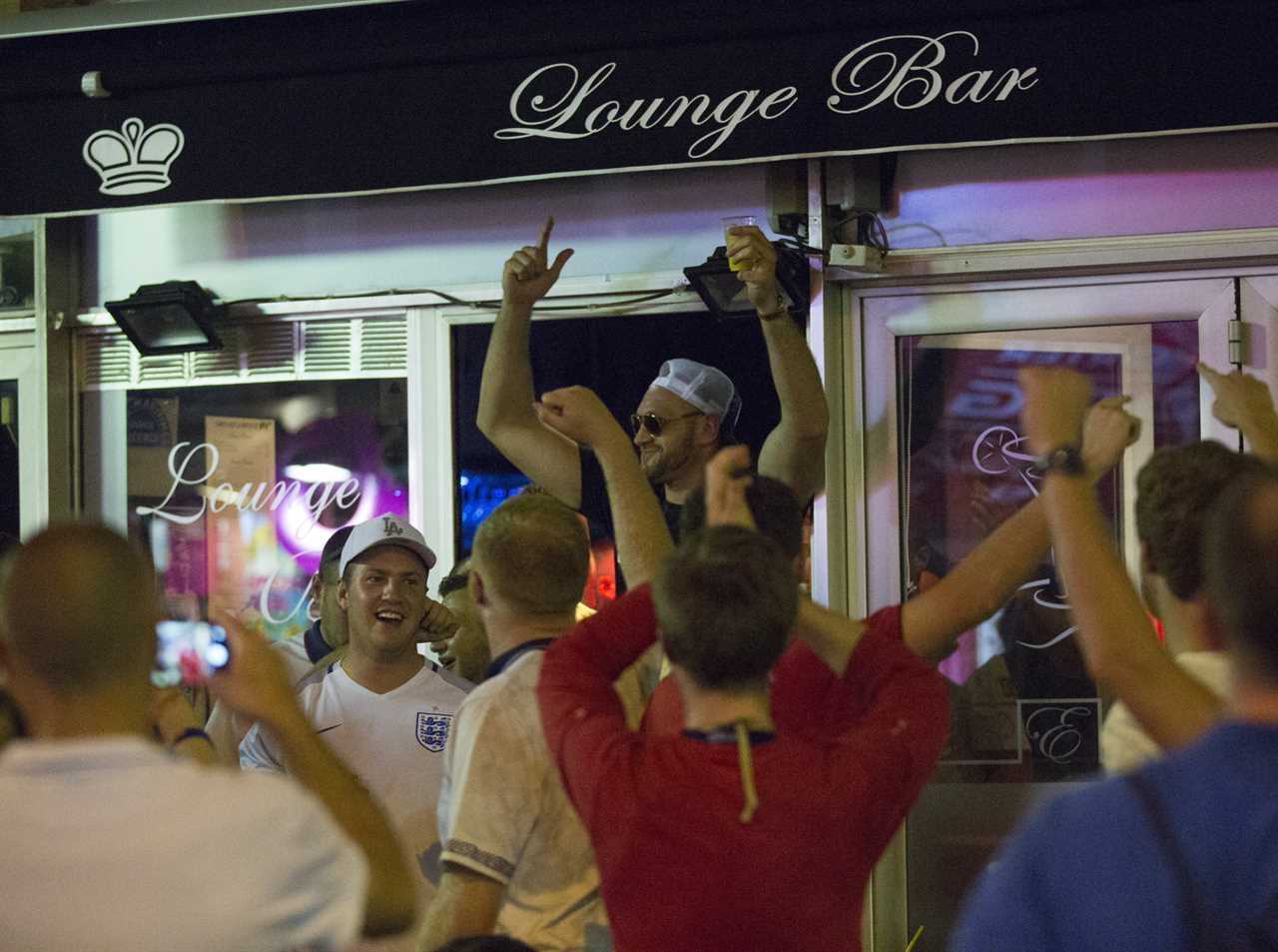 Tyson Fury is ready to be 'legless' again with England fans in Qatar, as he plans a World Cup trip if Derek Chisora wins.
