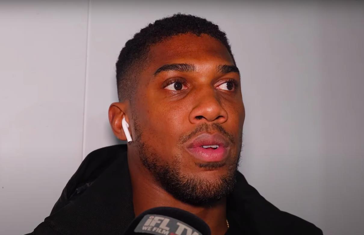 Anthony Joshua claims Tyson Fury's father John will ensure rivals fight. Heavyweight star Tyson Fury still has hope of a 2023 bout