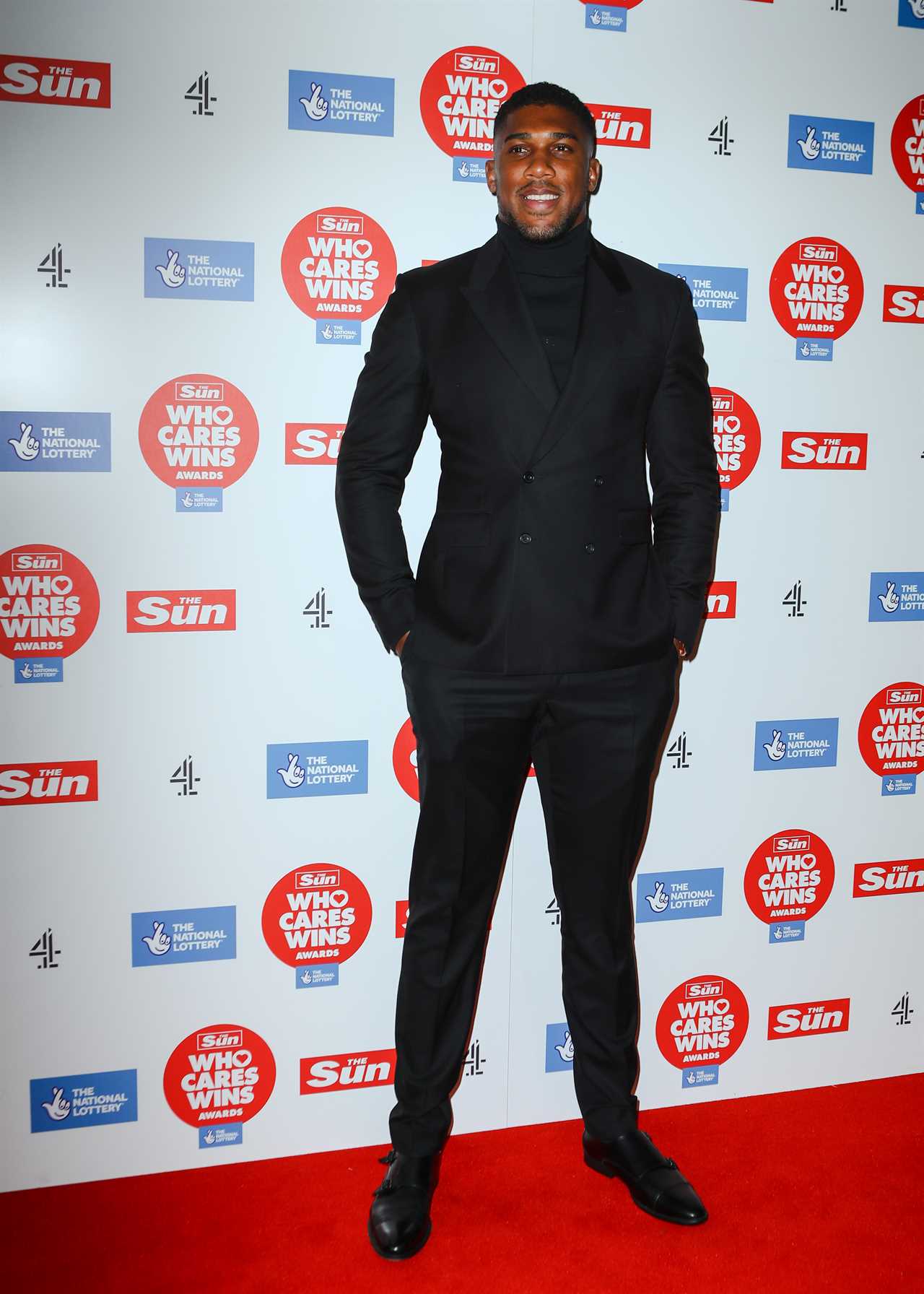 Tyson Fury offers PS1MILLION Bet Deontay Wilder knocks down Anthony Joshua and says Brit doesn’t have the'minerals’ for fight