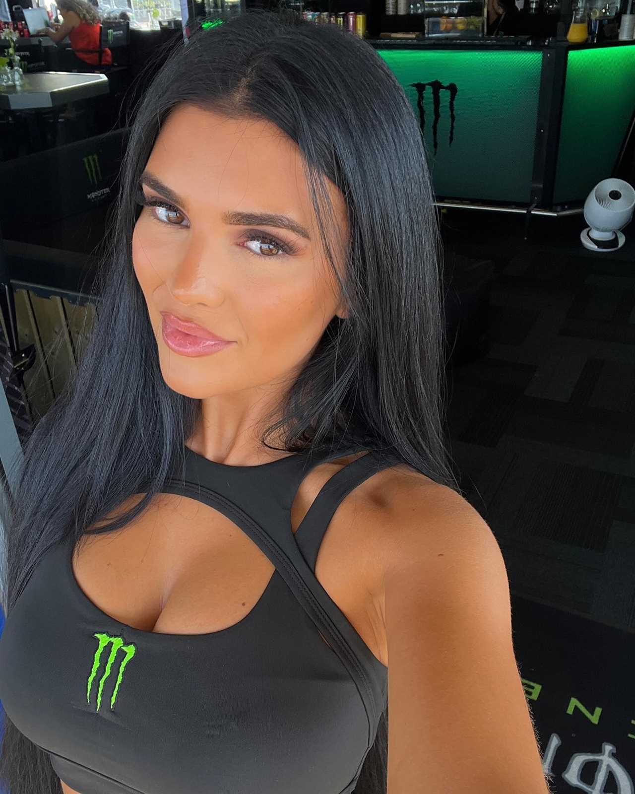 Meet the glamourous ring girls for Tyson Fury and Derek Chisora. OnlyFans model, who loves to pose in lingerie