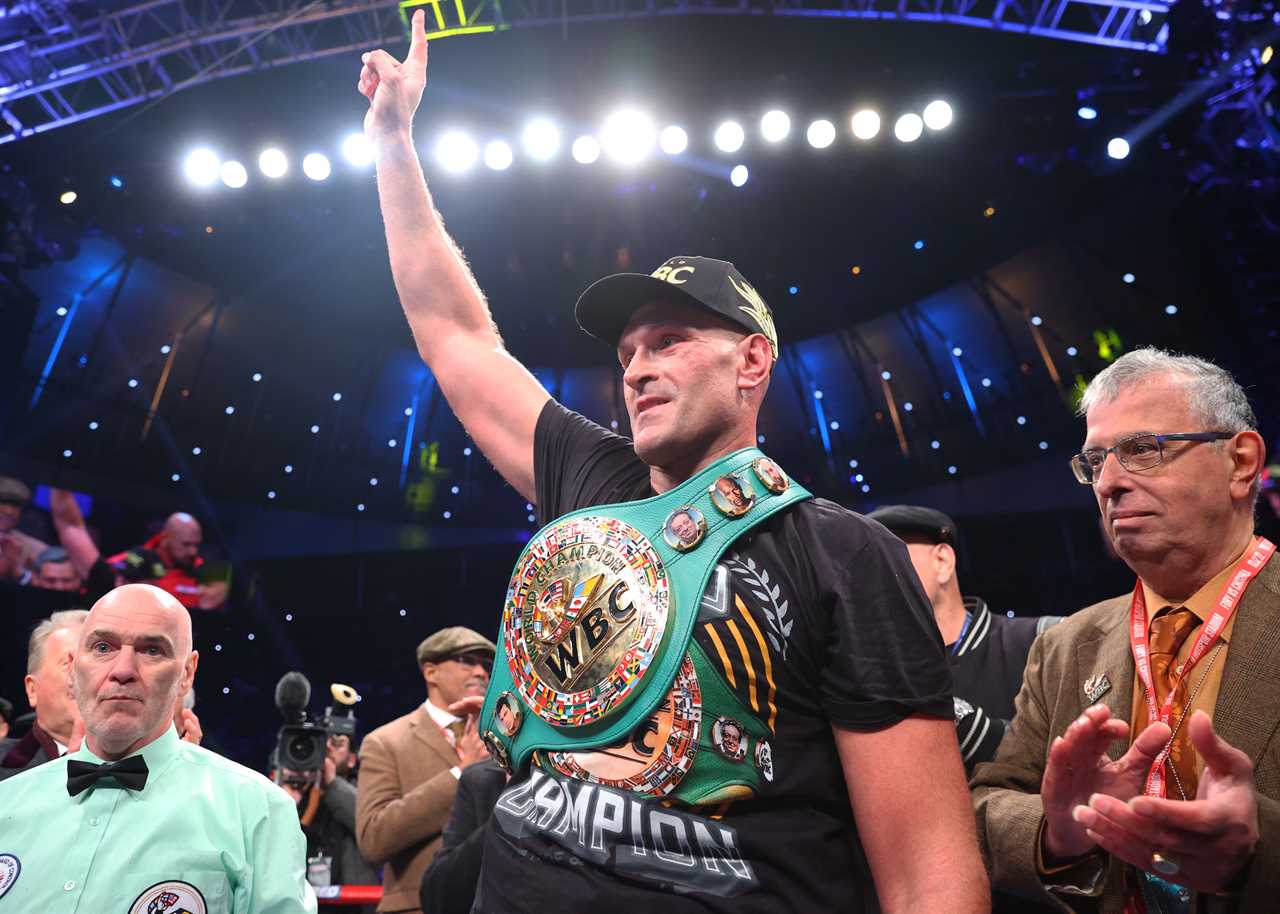After beating Derek Chisora, Tyson Fury invites Oleksandr Usyk to the Royal Rumble and Joe Joyce.