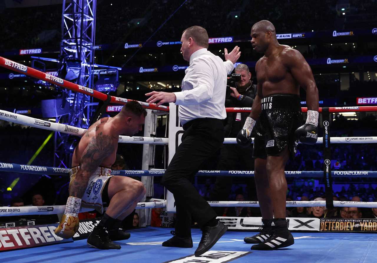 Dubois was so lucky to be saved from a little-known rule that would have caused him to lose to Kevin Lerena