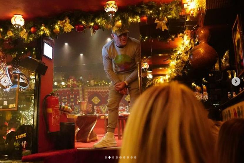 Conor McGregor shares his trip to Amsterdam, where he partied at a fancy cocktail bar with friends