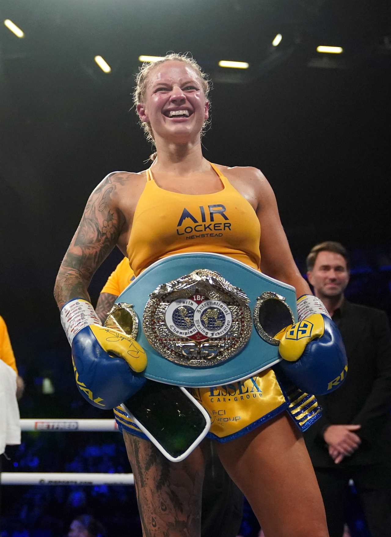 Ebanie bridges settles the grudge against Shannon O'Connell. The ref stopped the fight in eighth round