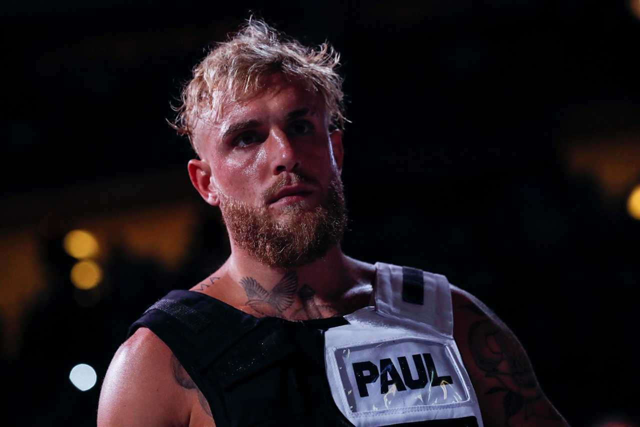 John Fury, Tommy Fury's father, gives new hope to Jake Paul fight. He says his son is happy to work for a lower salary to make a deal.