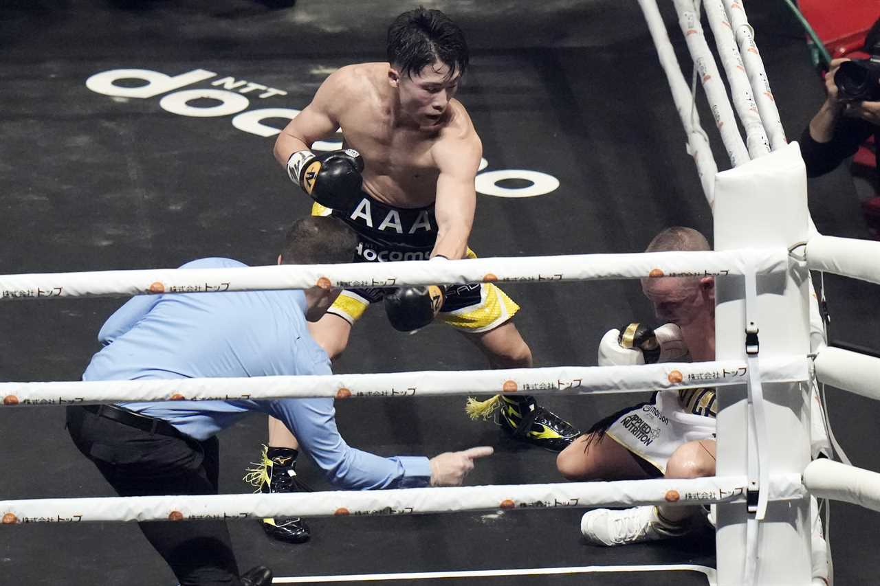 Naoya inoue smashed brave Brit Paul Butler's with the 11th roundKO. Japanese P4P star unifies bantamweight title