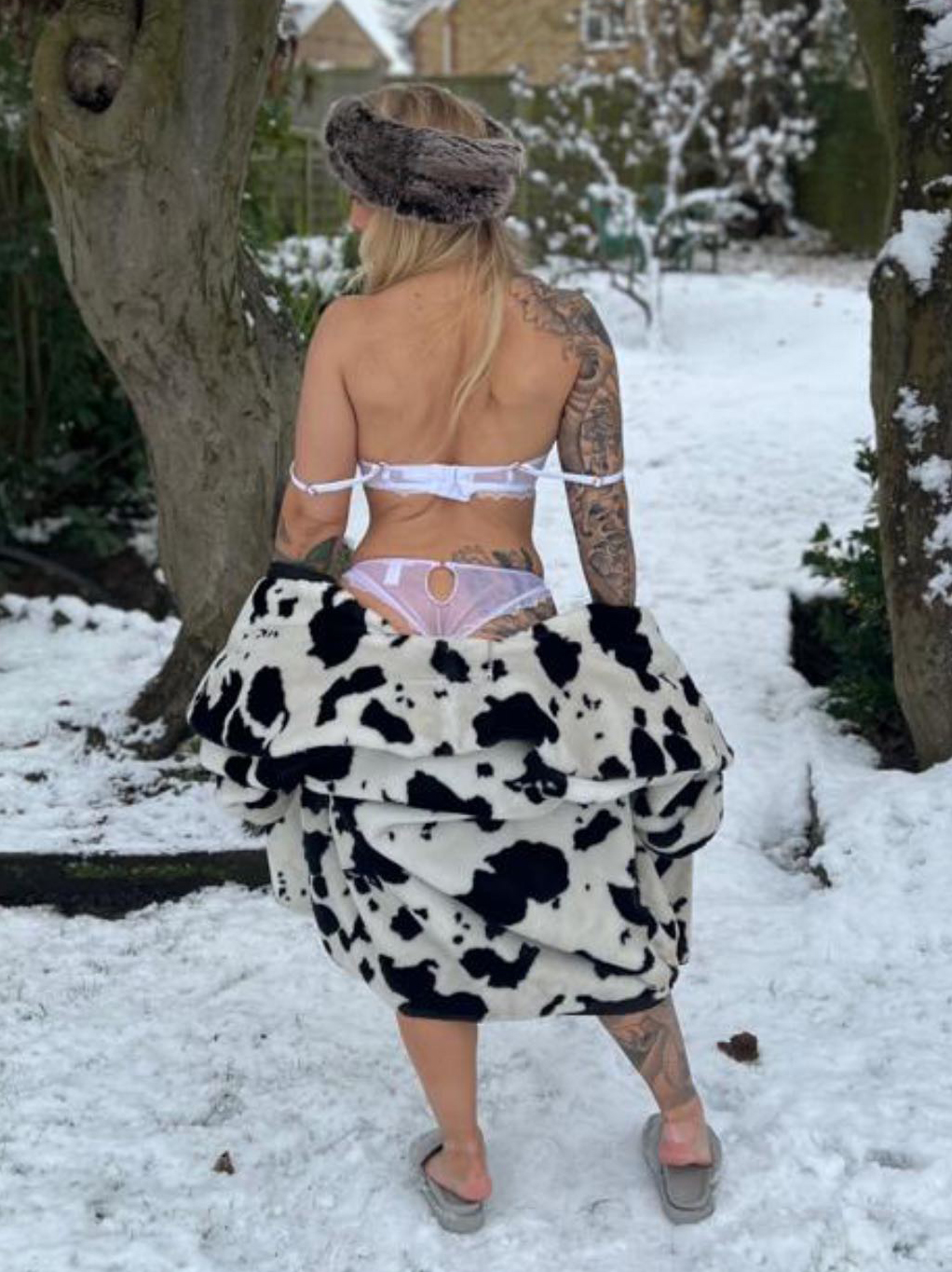 Ebanie Bridges showcasing her amazing body and shocking fans with sexy, snow angels including LOTS OF cleavage