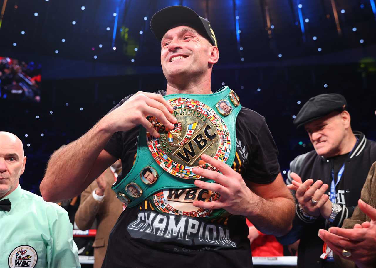 Anthony Joshua wept like a little girl following Oleksandr Usyk's loss. Tyson Fury says, I'll take that little sausageout, Tyson Fury adds.