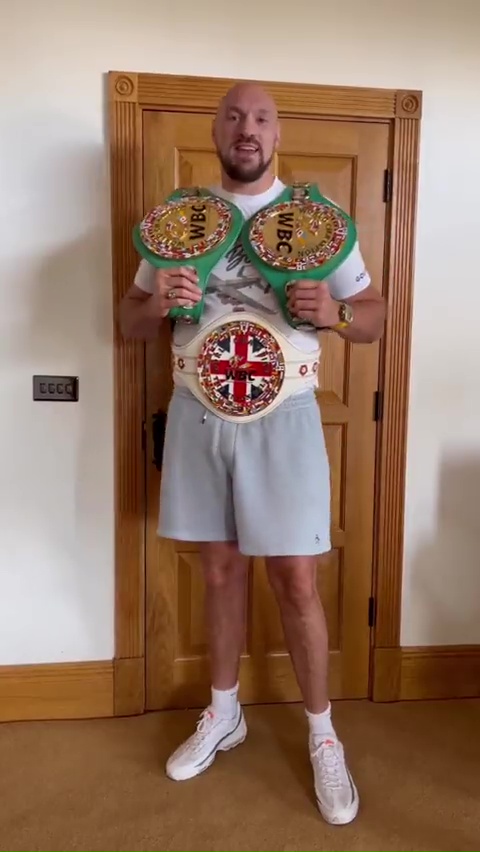Tyson Fury makes another major Anthony Joshua U-turn, and declares he'll fight a Brit opponent for FREE.