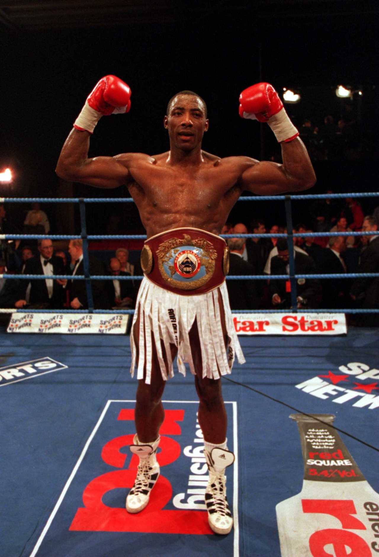 Johnny Nelson believes Anthony Joshua is still broken after losing to Oleksandr Uzyk twice
