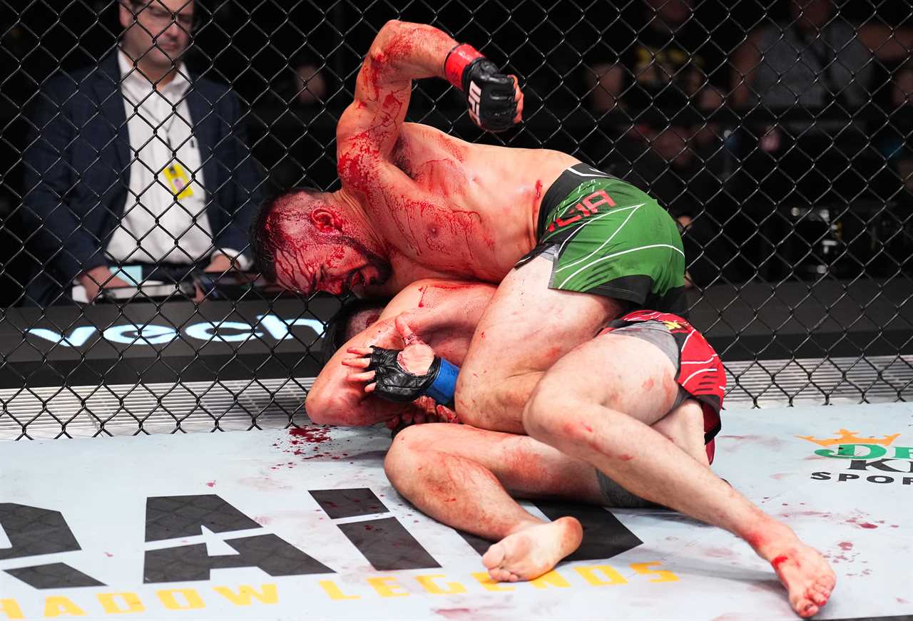 UFC star lost 20% of his blood following a severe cut to the head that led to an artery thrombosis