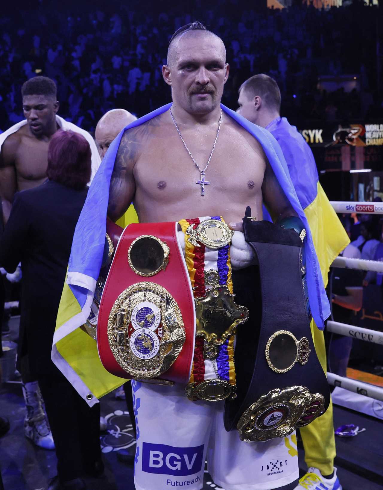 Promoter Frank Warren revealed that Tyson Fury will face Oleksandr Usyk in a rematch without all four belts.