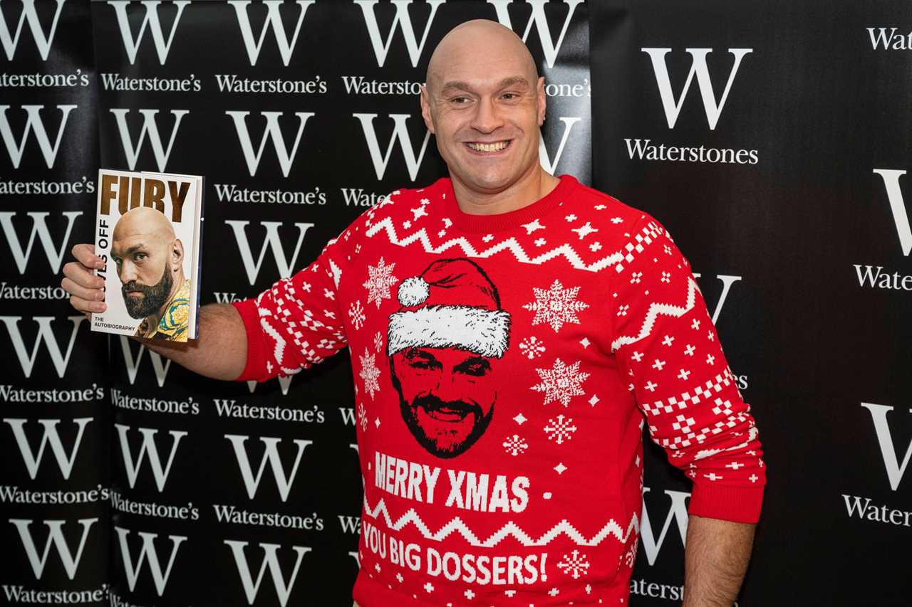 Tyson Fury leaves fans in hysterics with ‘Christmas family photo’ with ‘kids’ Joshua, Klitschko, Whyte, Wilder and Haye