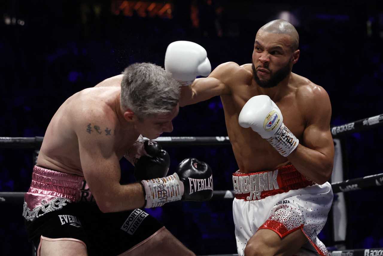 Chris Eubank Jr is stopped by Liam Smith in the fourth round of grudge matches to be crowned Britain's best middleweight