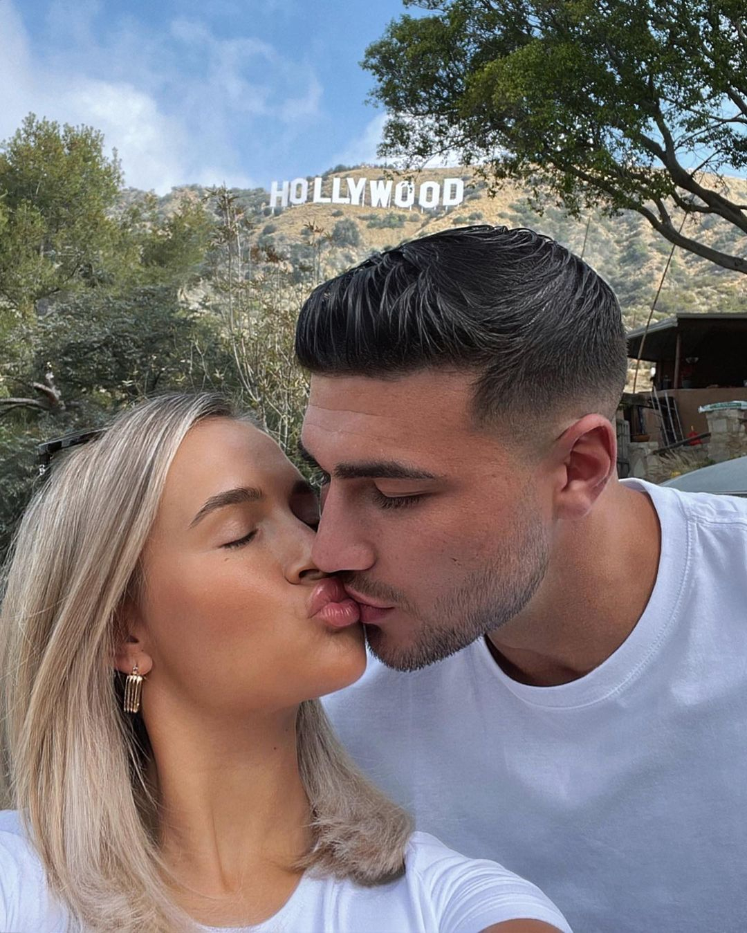 Jake Paul warns Tommy Fury that the fight is off with a cryptic pregnancy tweet. Love Island star Jake Paul prepares to be a dad