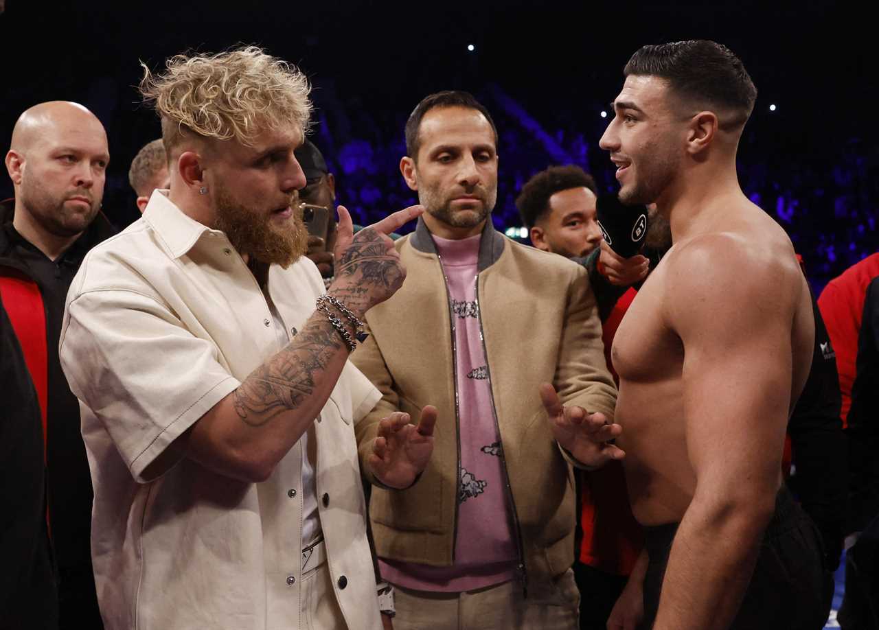 As Jake Paul bulks up for the Tommy Fury fight, watch his legs shake as he does a brutal training exercise.