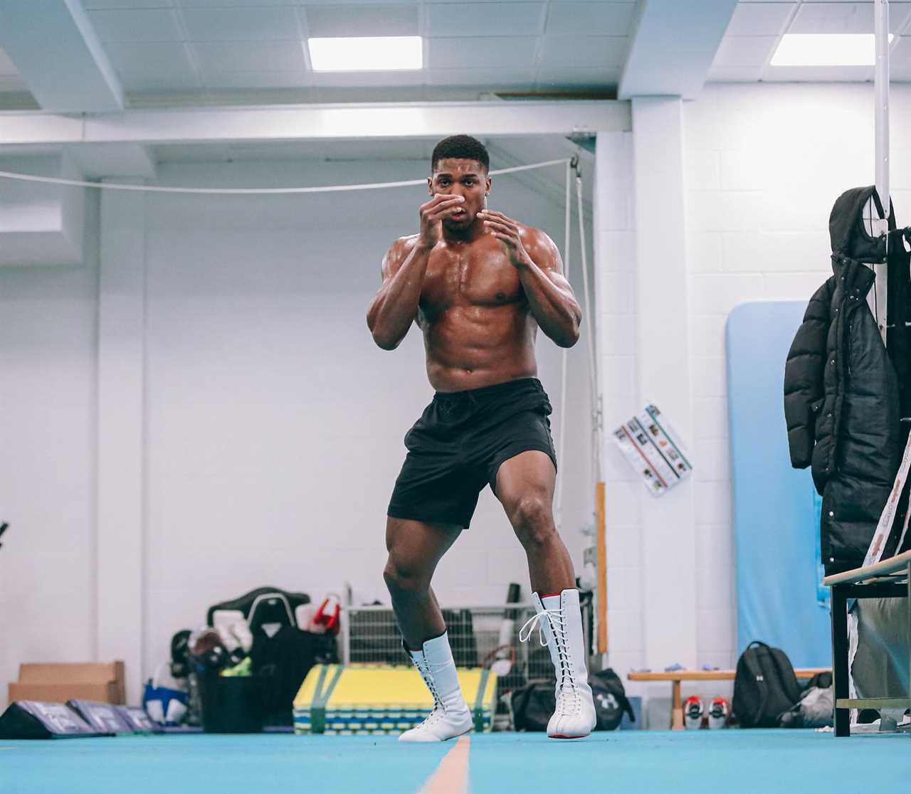 Anthony Joshua is coming back with avengeance and grinding every single day in Texas, with a new team before his return fight