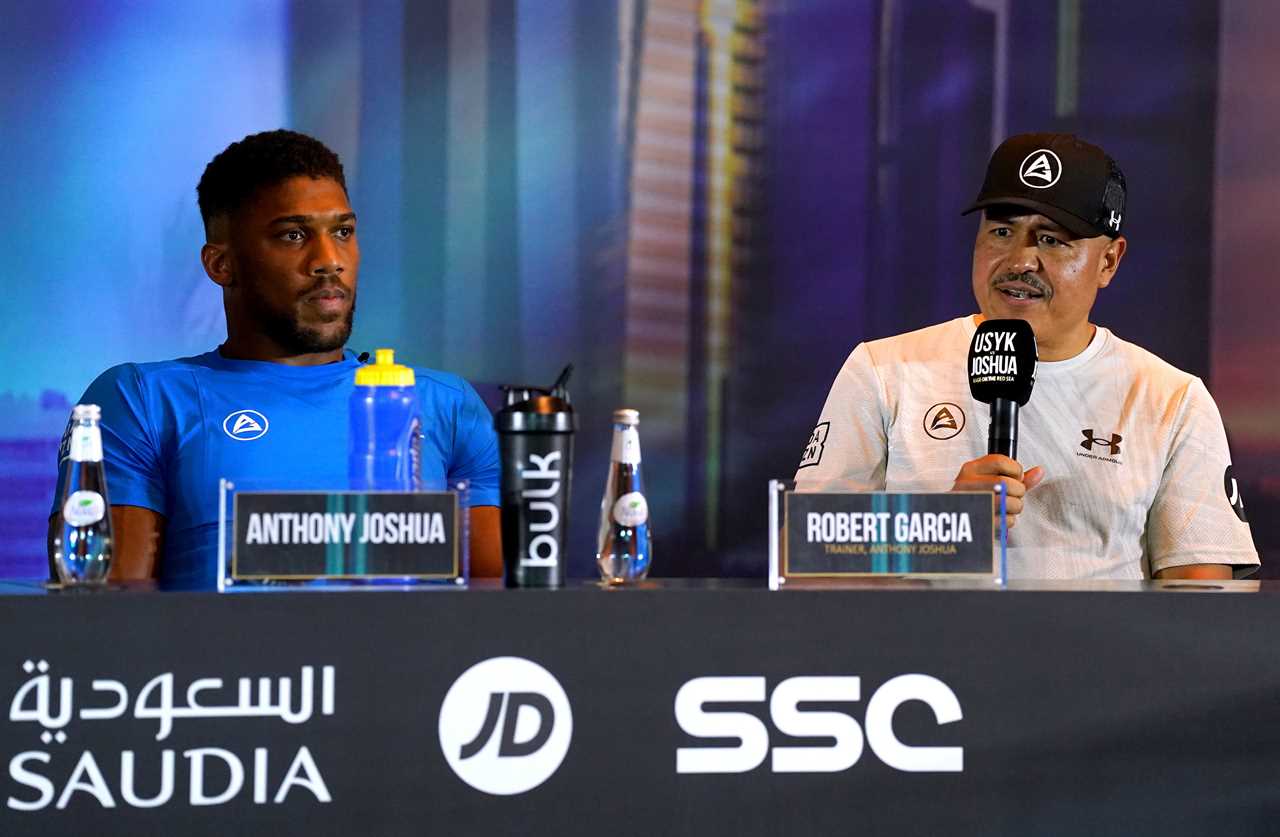 Anthony Joshua said he should have retained Robert Garcia, the trainer who helped Andy Ruiz Jr win over Brits.