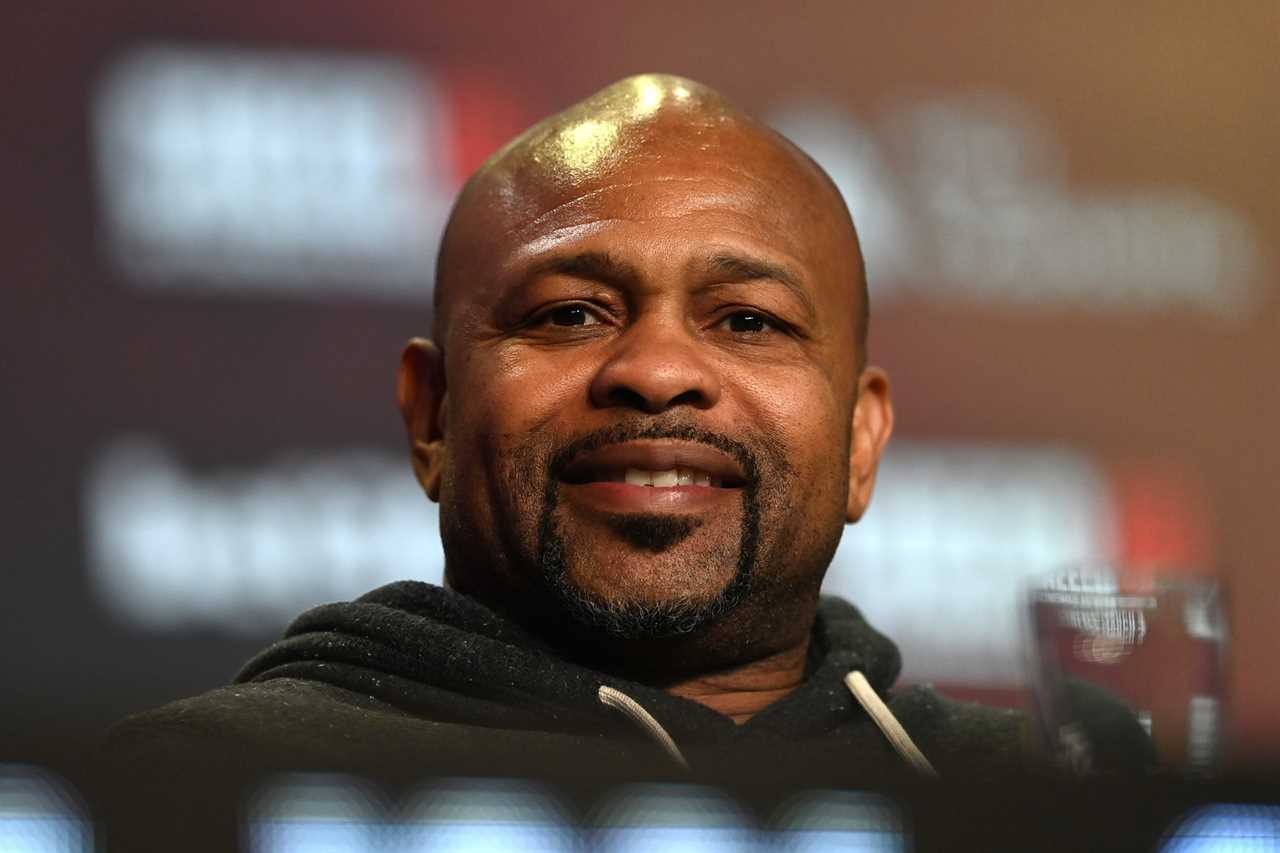 Roy Jones Jr. will make his boxing return at the age of 54 to take on Anthony Pettis, UFC fighter in a bizarre eight-round professional match