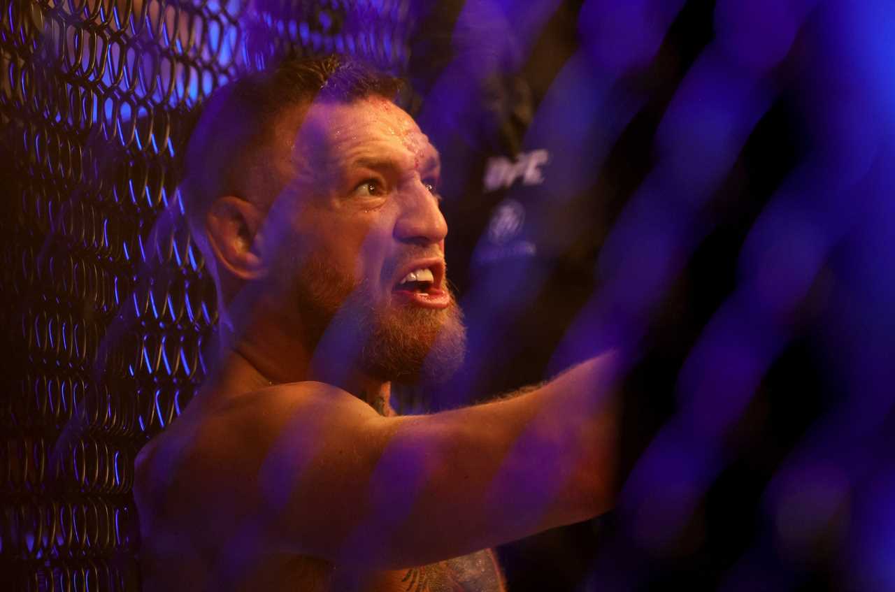 Michael Chandler warns Conor McGregor that he will be SMACKED by his wife and children if he doesn't bring them up before the UFC fight.