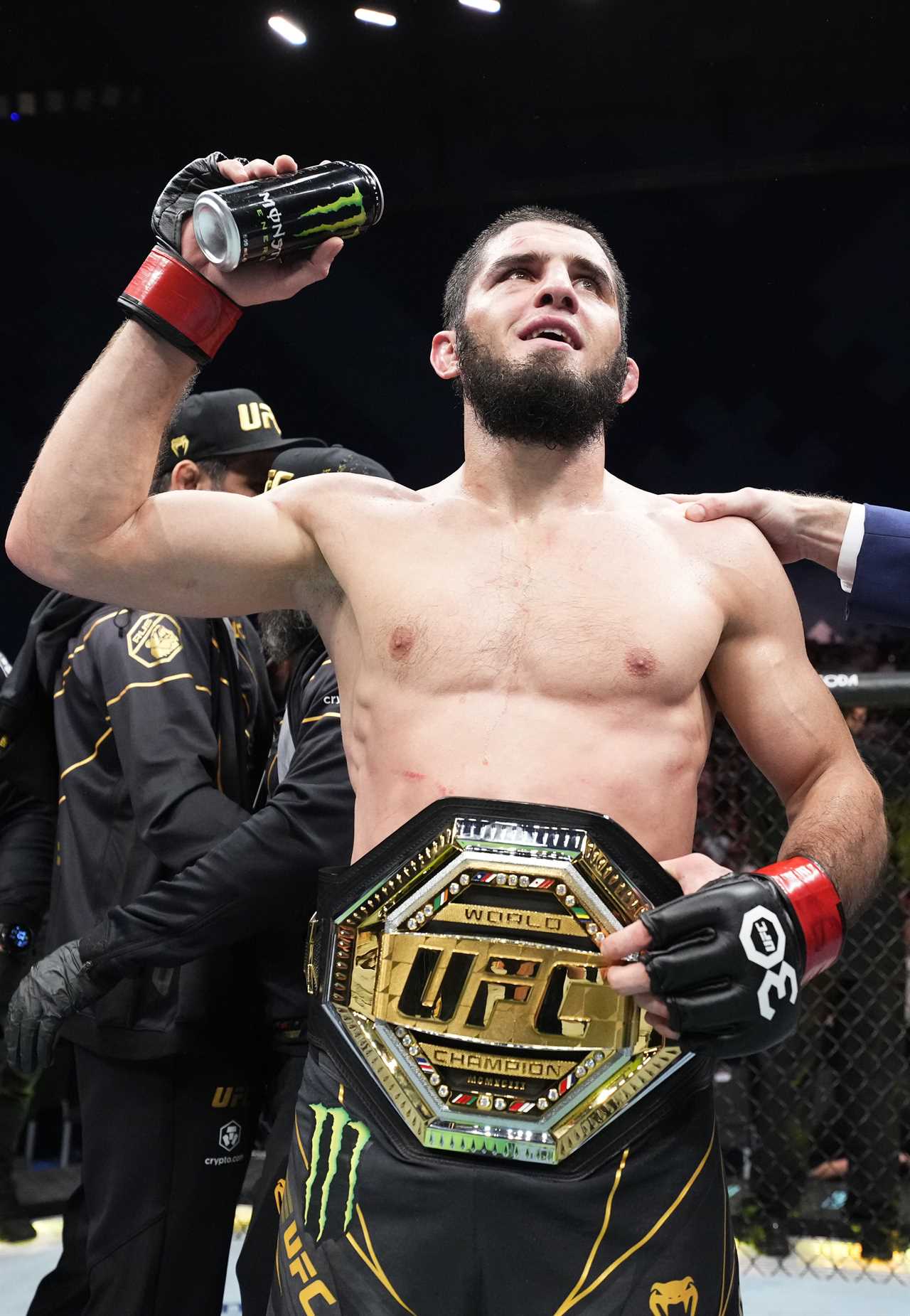 Conor McGregor shocks Khabib protégé Islam Makhachev following UFC 284 war against Alexander Volkanovski