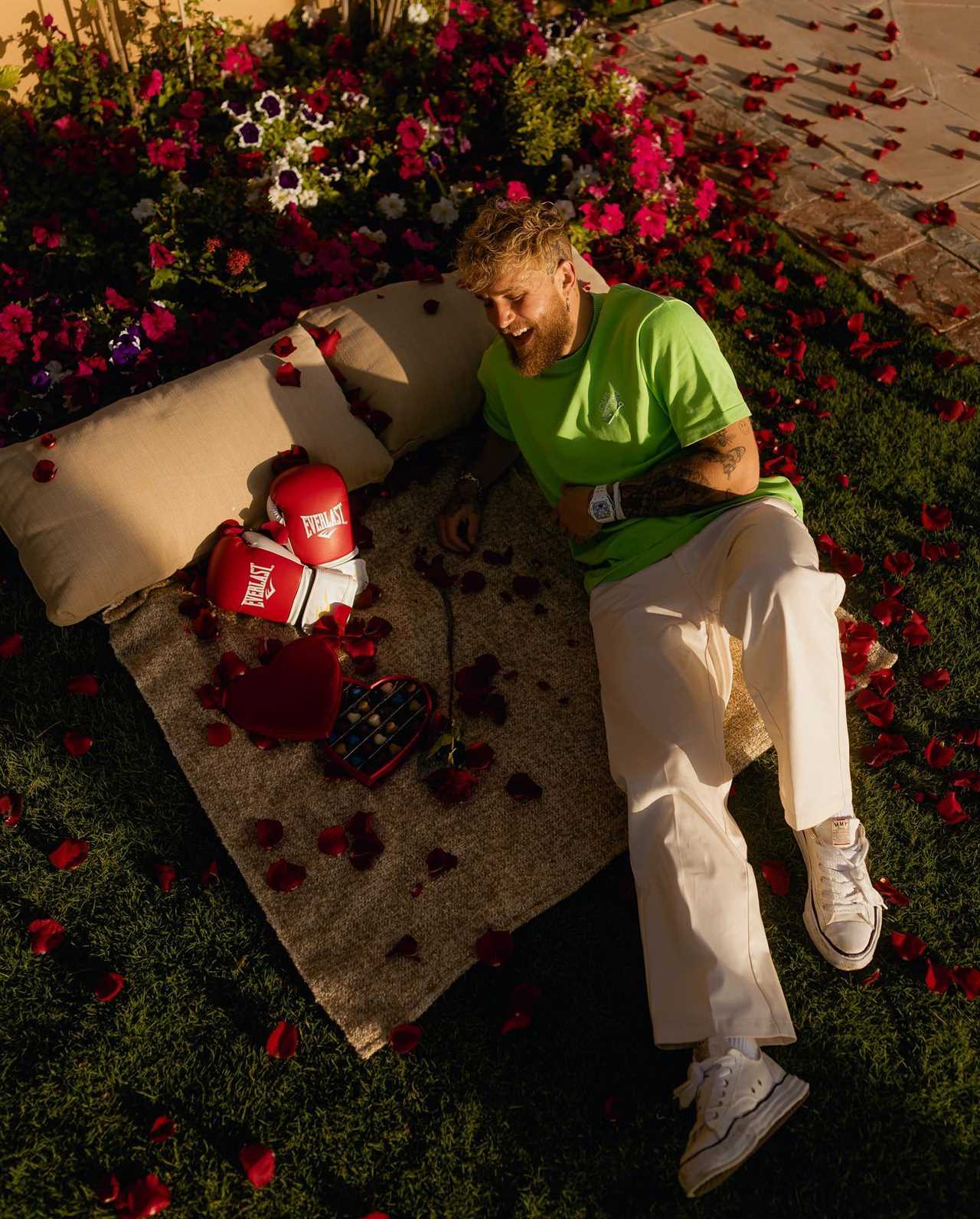 Jake Paul posts cryptic picture of romantic Valentine's Day date. Fans fear that he's SPLIT with Julia Rose