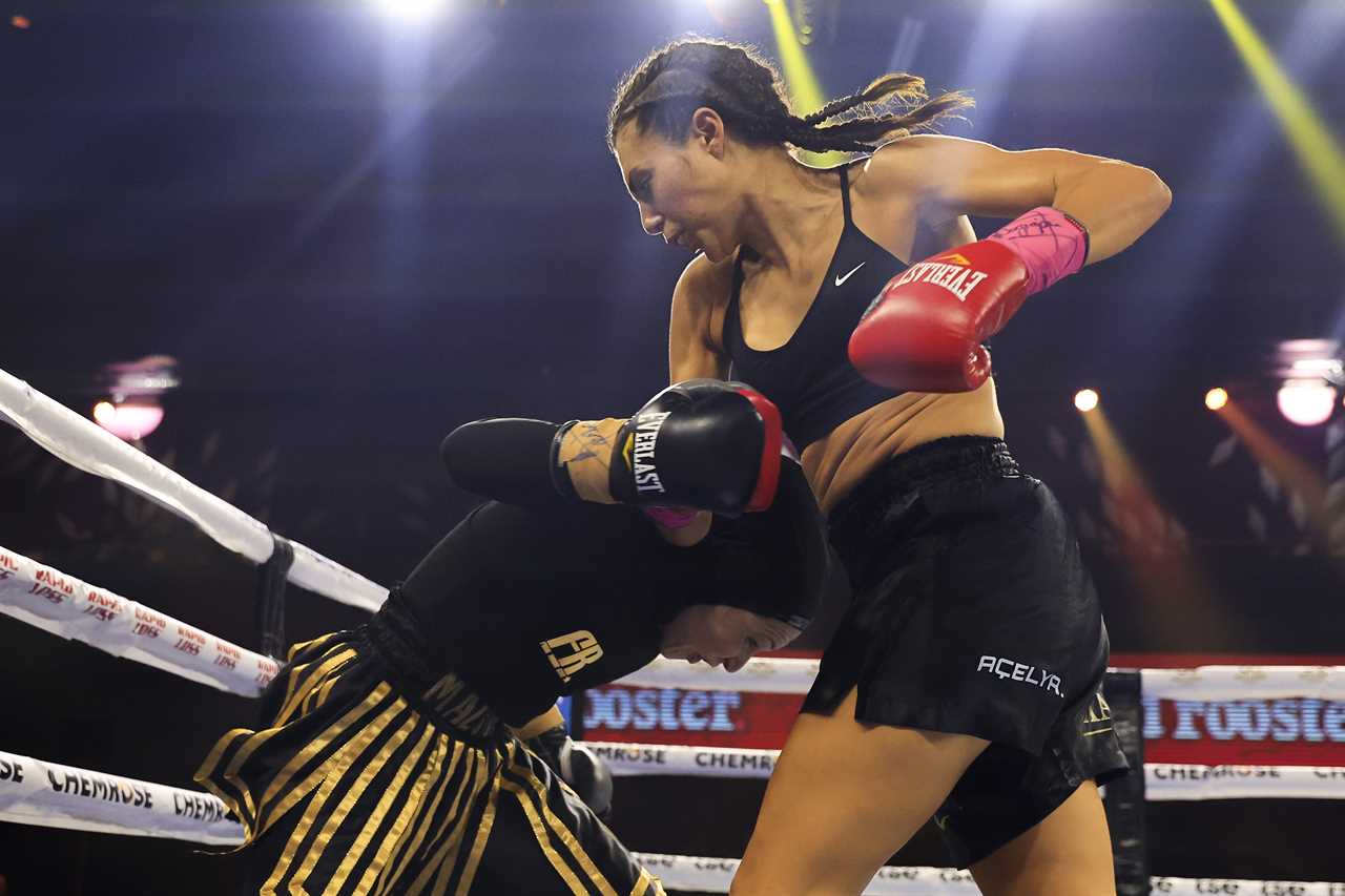 Tragic story about an English boxer who suffered a phantom childbirth and gained one-and a half stone from taking pills.