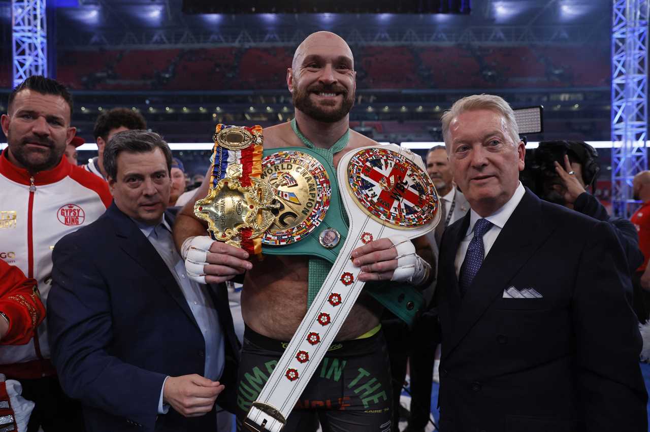 Frank Warren, boxing promoter, gives major Tyson Fury and Oleksandr Usyk title fight update