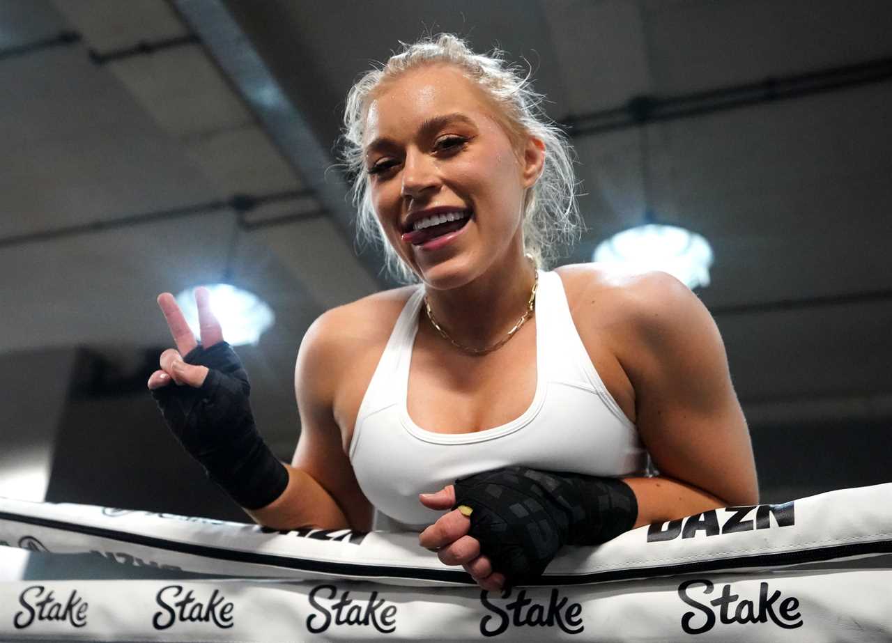 Elle Brooke, a boxer and OnlyFans star, has her fans in a frenzy with red lingerie on Valentine's Day.