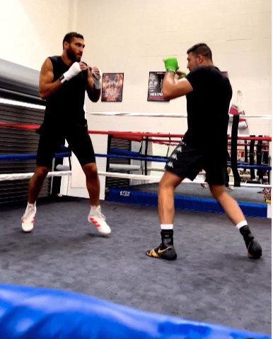 Jake Paul vs Tommy Fury: A boxer who has sparred BOTH reveals who has the advantage and makes a prediction for the fight