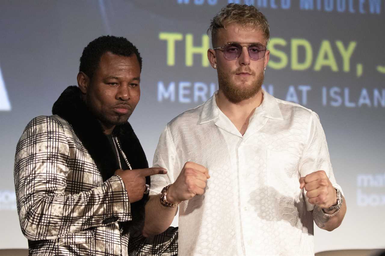 Shane Mosley, an ex-coach, urges Jake Paul to fight Tommy Fury if he wins.