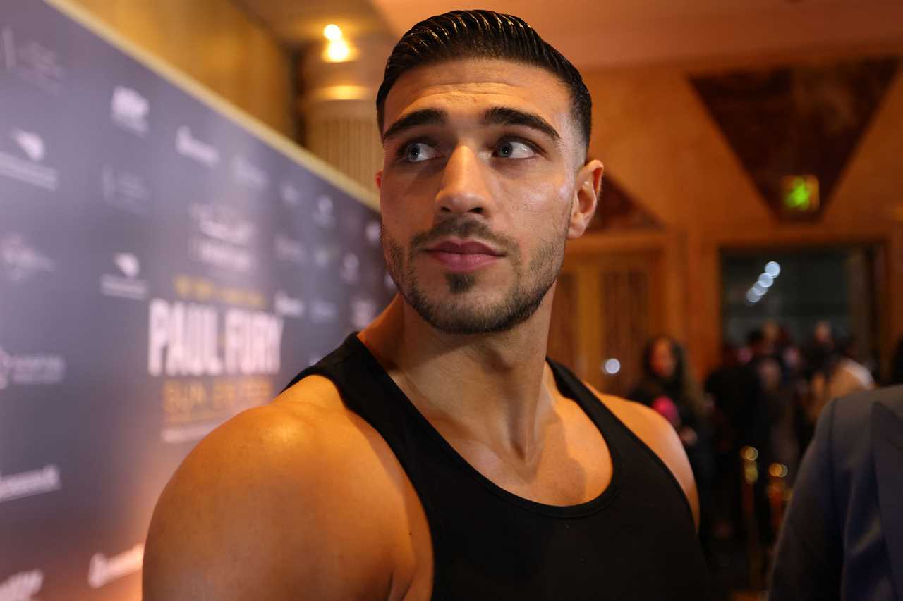 I don't care about what he says - Jake Paul's Coach Tommy Fury claims that Tommy Fury is no puncher, and makes claims of breaking jaws at the gym.
