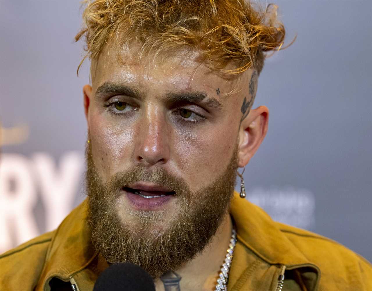 The WORST 8-10 resume I've ever seen - Eddie Hearn criticizes Tommy Fury's boxing record, despite choosing him to KO Jake Paul
