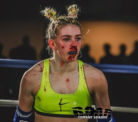 Meet OnlyFans, MMA star Sammy-Jo Luxton, who will make his boxing debut on Floyd Mayweather's undercard