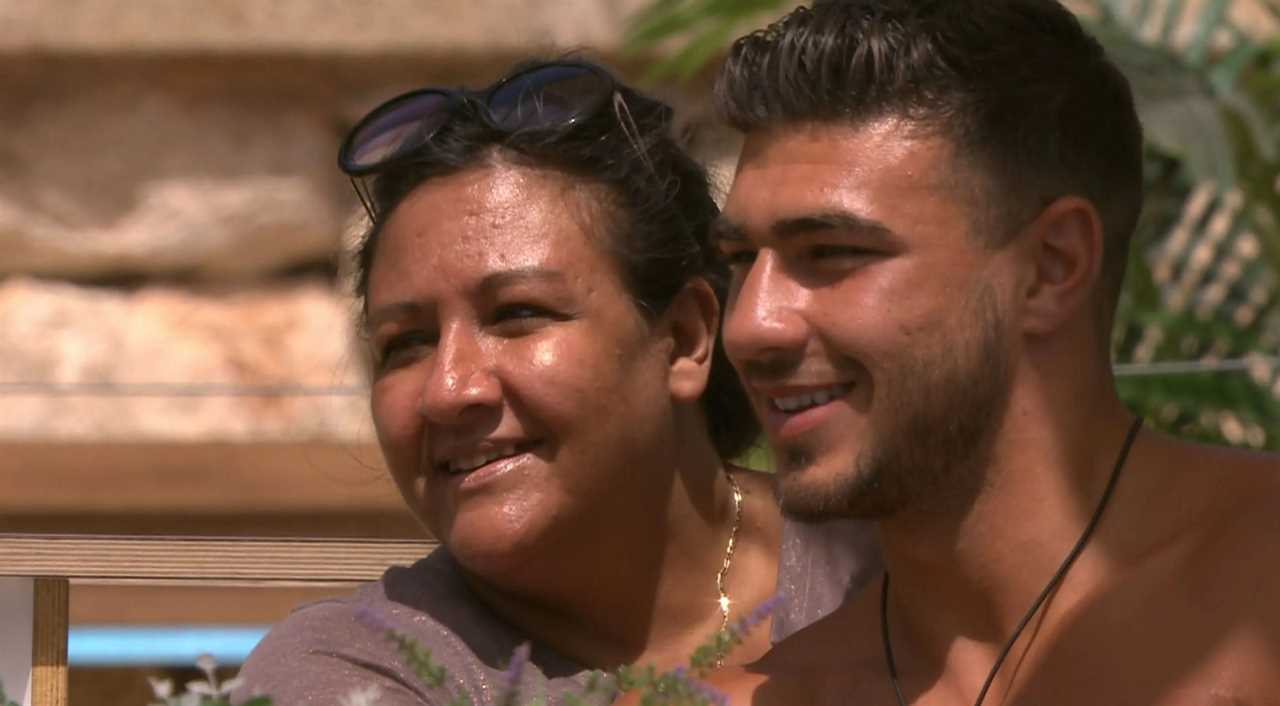 Who are Tommy Fury’s parents, mum Chantal and father John?