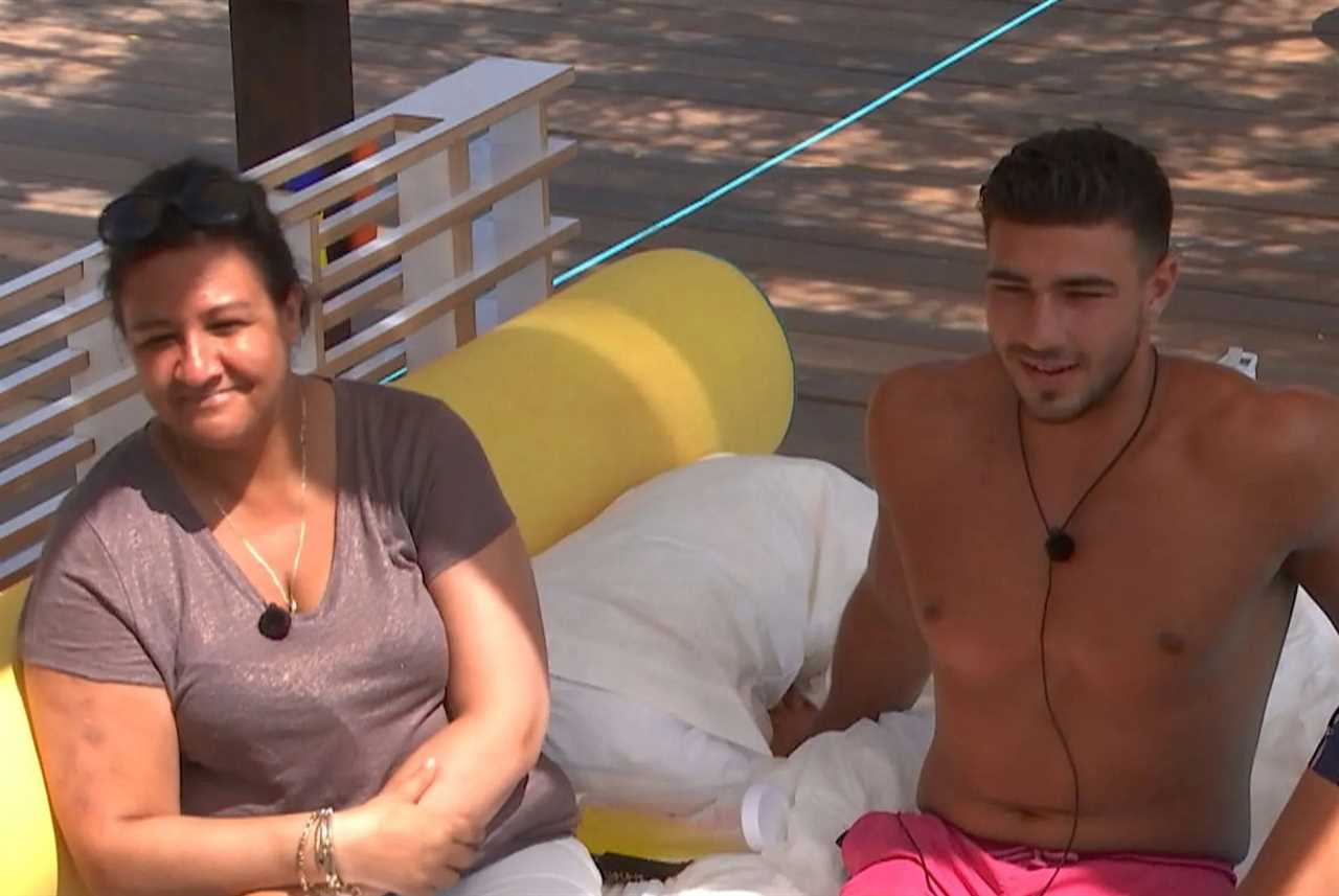 Who are Tommy Fury’s parents, mum Chantal and father John?