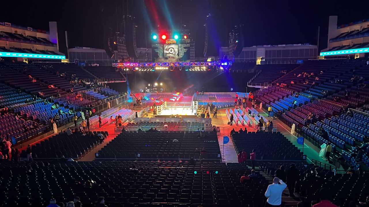 Mayweather vs Chalmers is a disaster as the card was delayed by O2 Arena, which was almost empty, and thousands of tickets that were not sold