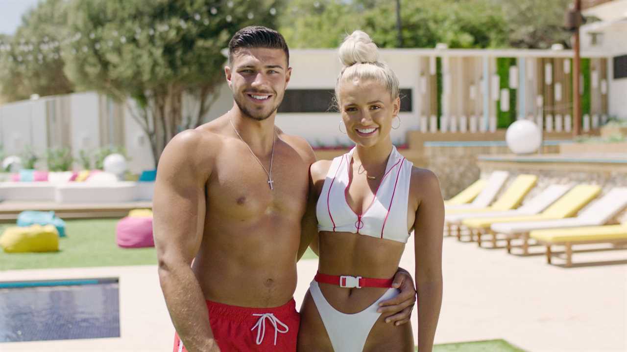 Molly-Mae and Tommy Fury have been America's favorite new reality TV couple, and they will make MILLIONS in the US